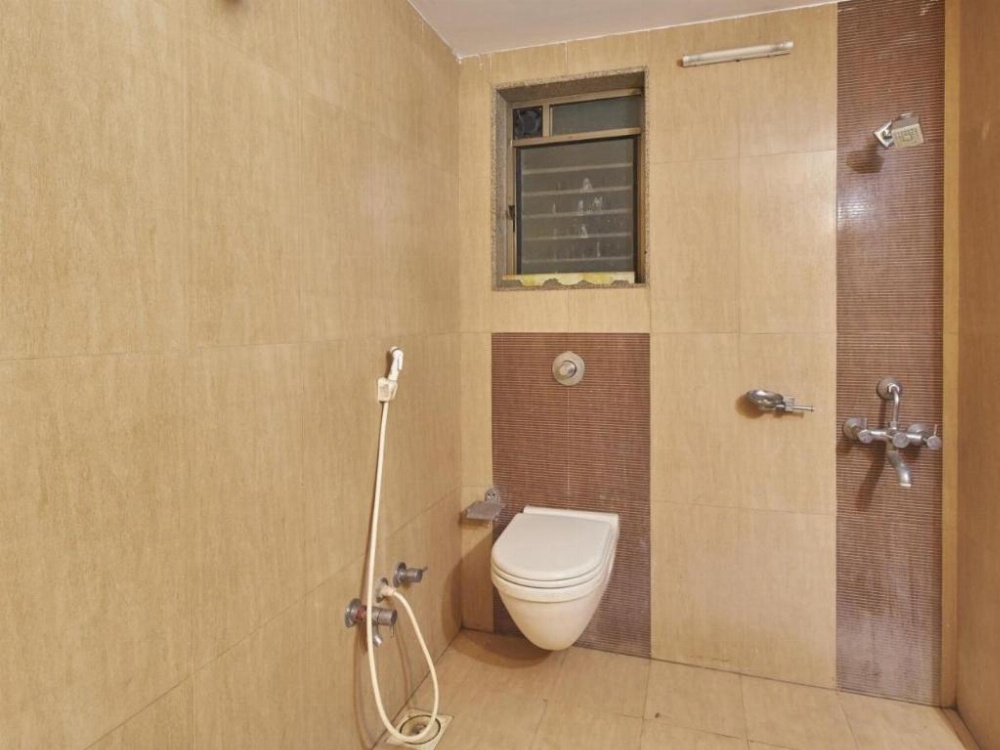 Room image 3
