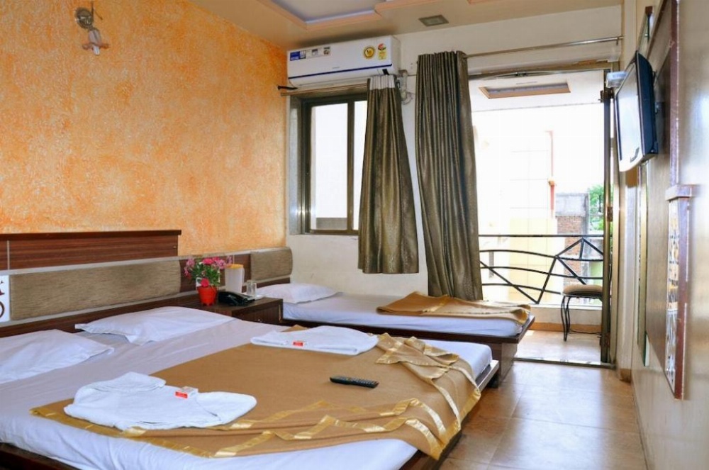 Room image 2