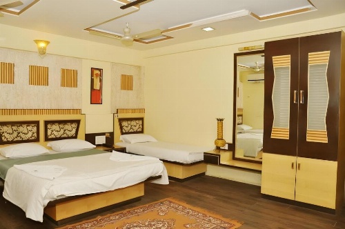 HOTEL SAI SURAJ PALACE image 4