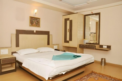 HOTEL SAI SURAJ PALACE image 6